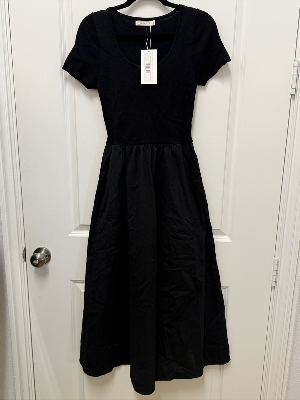 Mod Ref Black Short Sleeve Fit-and-Flare Midi Dress